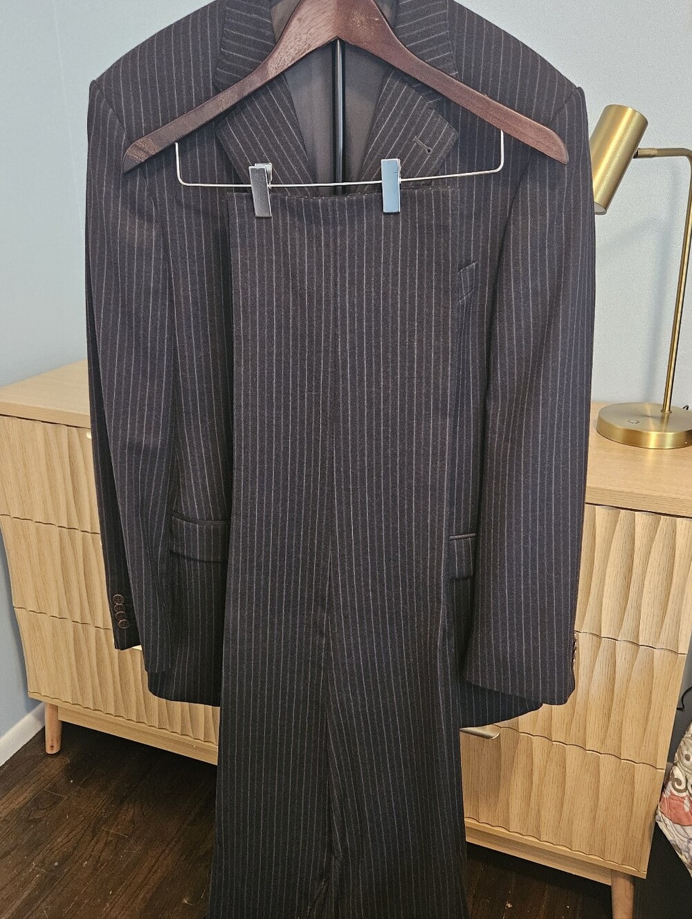Louis Féraud Men's Wool Suit From Europe